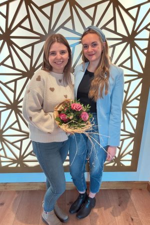 33593501-dc18-4b49-8e72-348b456d212b